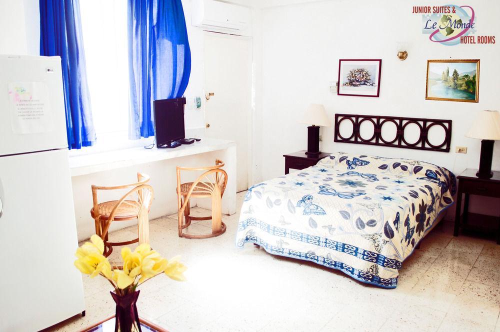 Hotel Suites Le Monde Cancun Bagian luar foto