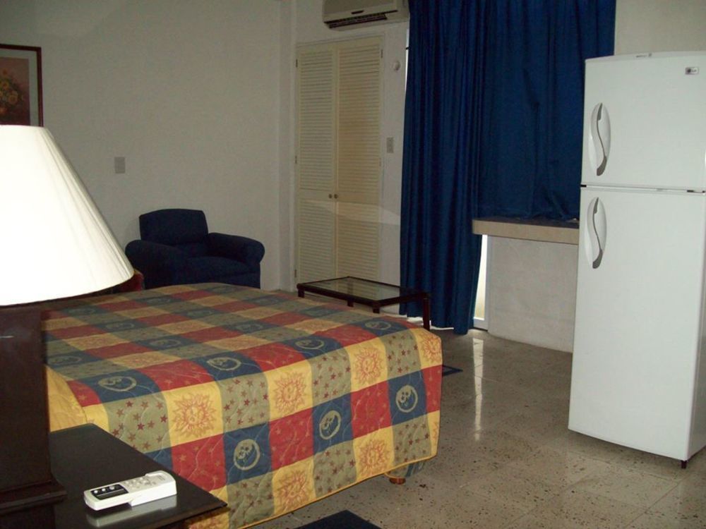 Hotel Suites Le Monde Cancun Bagian luar foto