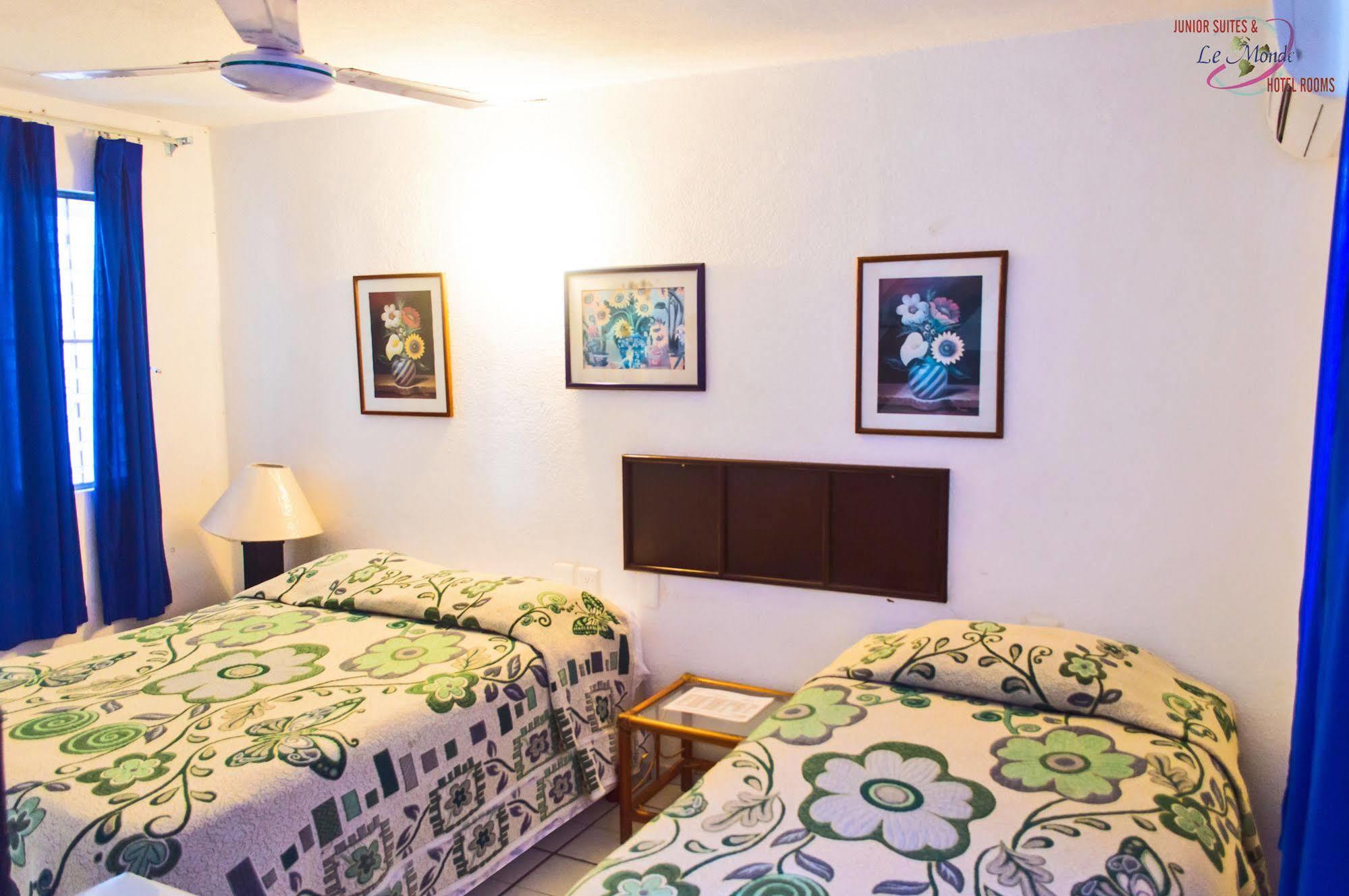 Hotel Suites Le Monde Cancun Bagian luar foto