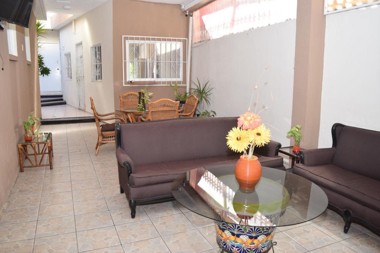 Hotel Suites Le Monde Cancun Bagian luar foto