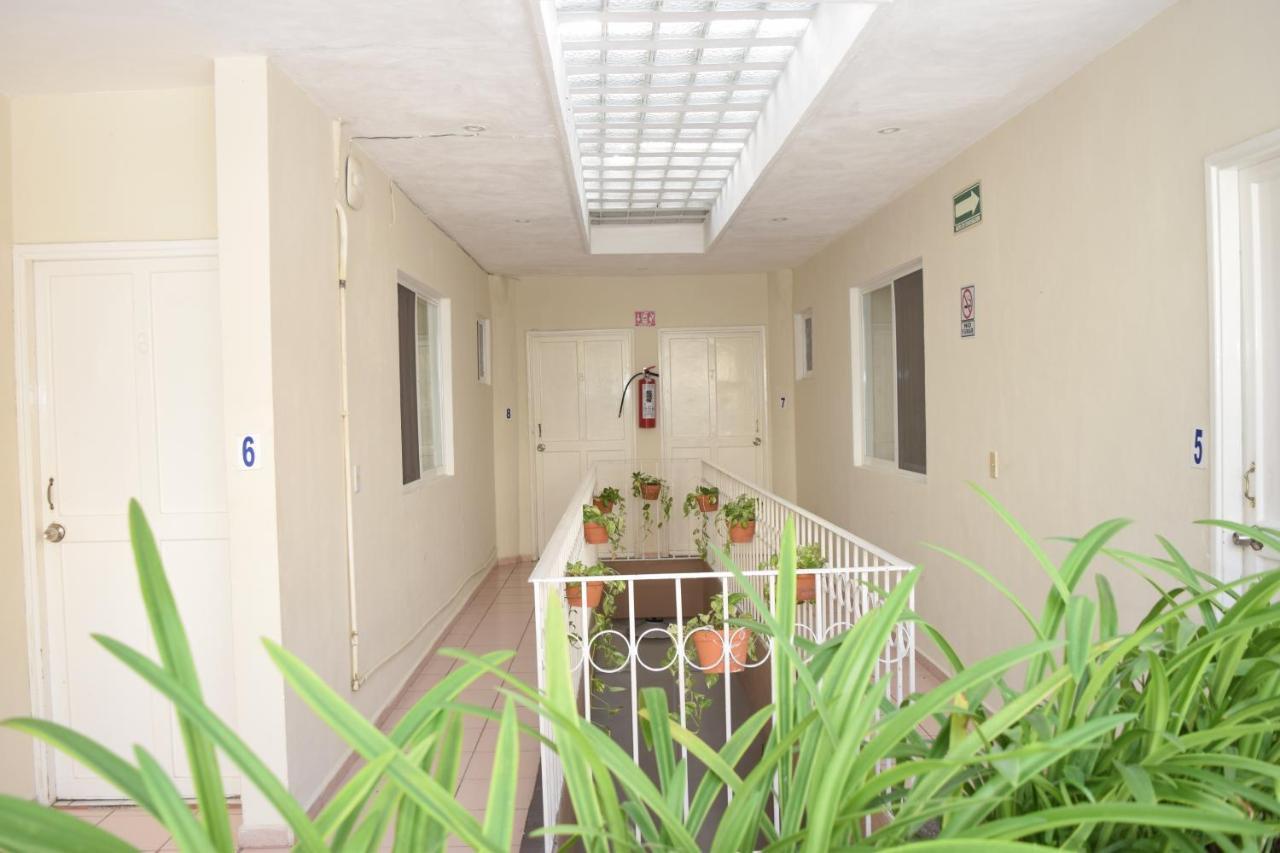 Hotel Suites Le Monde Cancun Bagian luar foto
